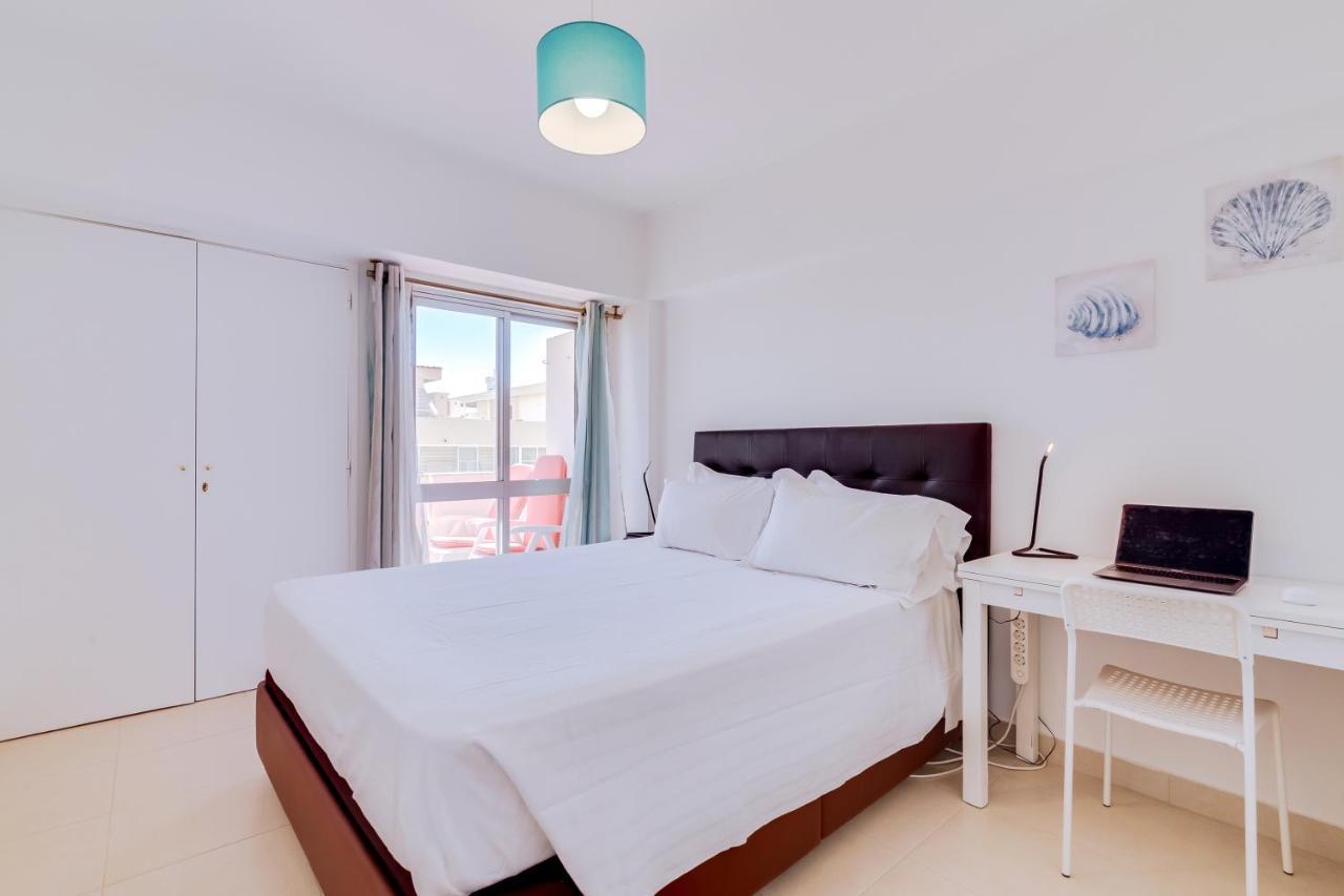 Al - Apartamento Wave 7 Quarteira Buitenkant foto